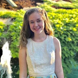 Meet your Posher, Leah